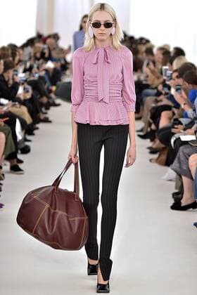 212065 Marineau Starface 2016-10-02 Paris France Paris Fashion Week. Défilé PAP Printemps-Eté 2017. BALENCIAGA. Editorial use only  Copyright: xMarineaux STAR_212065_021