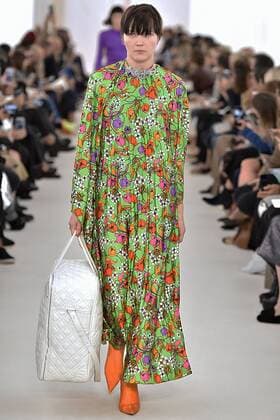 212065 Marineau Starface 2016-10-02 Paris France Paris Fashion Week. Défilé PAP Printemps-Eté 2017. BALENCIAGA. Editorial use only  Copyright: xMarineaux STAR_212065_027