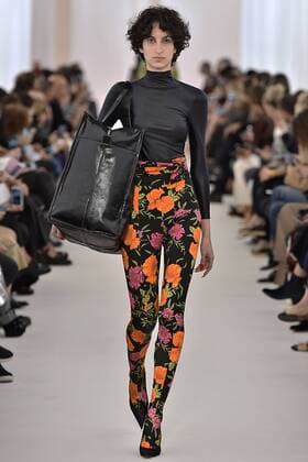 212065 Marineau Starface 2016-10-02 Paris France Paris Fashion Week. Défilé PAP Printemps-Eté 2017. BALENCIAGA. Editorial use only  Copyright: xMarineaux STAR_212065_037