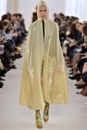 212065 Marineau Starface 2016-10-02 Paris France Paris Fashion Week. Défilé PAP Printemps-Eté 2017. BALENCIAGA. Editorial use only  Copyright: xMarineaux STAR_212065_047