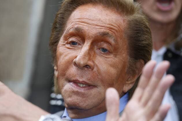 Valentino CELEBRITIES : Ankunft zur Modenschau Valentino - Fashion week - Paris - 02 10 2016 StephenCaillet Panoramic 