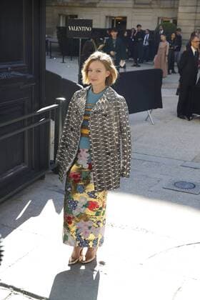 Diane Rouxel CELEBRITIES : Ankunft zur Modenschau Valentino - Fashion week - Paris - 02 10 2016 StephenCaillet Panoramic 