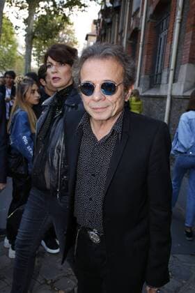Philippe Manoeuvre CELEBRITIES : Ankunft zur Modenschau John Galliano - Fashion Week - Paris - 02 10 2016 StephenCaillet Panoramic 