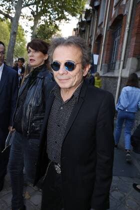 Philippe Manoeuvre CELEBRITIES : Ankunft zur Modenschau John Galliano - Fashion Week - Paris - 02 10 2016 StephenCaillet Panoramic 