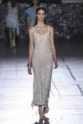 212078 Marineau Starface 2016-10-02 Paris France Paris Fashion week. Pret-a-porter printemps-ete 2017. Defile John Galliano. John Galliano , spring -summer 2017Paris, France Paris Fashion week. Ready-to-wear spring-summer 2017 Defile John Galliano Editorial Use Only  Copyright: xMarineaux STAR_212078_026