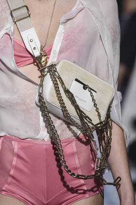 212078 Marineau Starface 2016-10-02 Paris France Paris Fashion week. Pret-a-porter printemps-ete 2017. Defile John Galliano. John Galliano , spring -summer 2017Paris, France Paris Fashion week. Ready-to-wear spring-summer 2017 Defile John Galliano Editorial Use Only  Copyright: xMarineaux STAR_212078_036