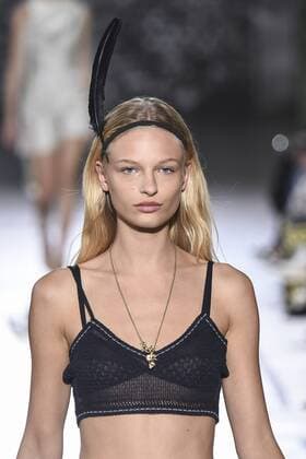 212078 Marineau Starface 2016-10-02 Paris France Paris Fashion week. Pret-a-porter printemps-ete 2017. Defile John Galliano. John Galliano , spring -summer 2017Paris, France Paris Fashion week. Ready-to-wear spring-summer 2017 Defile John Galliano Editorial Use Only  Copyright: xMarineaux STAR_212078_042