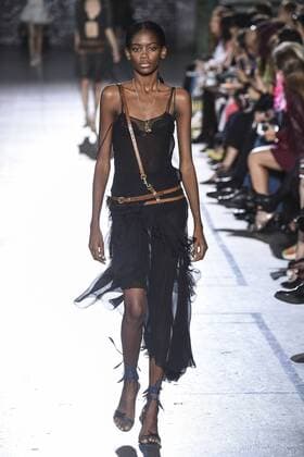 212078 Marineau Starface 2016-10-02 Paris France Paris Fashion week. Pret-a-porter printemps-ete 2017. Defile John Galliano. John Galliano , spring -summer 2017Paris, France Paris Fashion week. Ready-to-wear spring-summer 2017 Defile John Galliano Editorial Use Only  Copyright: xMarineaux STAR_212078_050