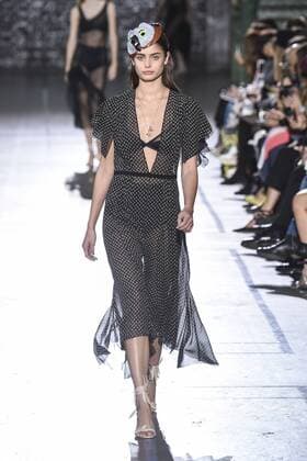 212078 Marineau Starface 2016-10-02 Paris France Paris Fashion week. Pret-a-porter printemps-ete 2017. Defile John Galliano. John Galliano , spring -summer 2017Paris, France Paris Fashion week. Ready-to-wear spring-summer 2017 Defile John Galliano Editorial Use Only  Copyright: xMarineaux STAR_212078_054