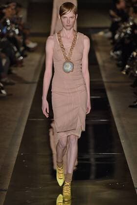 212080 Marineau Starface 2016-10-02 Paris France Paris Fashion week. Pret-a-porter printemps-ete 2017. Defile Givenchy.Paris Fashion week. Ready-to-wear spring-summer 2017 Defile Givenchy. Givenchy, spring-summer 2017 Paris, France Editorial Use Only _sans_perso  Copyright: xMarineaux STAR_212080_011