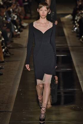 212080 Marineau Starface 2016-10-02 Paris France Paris Fashion week. Pret-a-porter printemps-ete 2017. Defile Givenchy.Paris Fashion week. Ready-to-wear spring-summer 2017 Defile Givenchy. Givenchy, spring-summer 2017 Paris, France Editorial Use Only _sans_perso  Copyright: xMarineaux STAR_212080_015