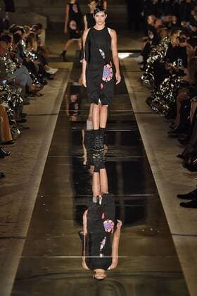 212080 Marineau Starface 2016-10-02 Paris France Paris Fashion week. Pret-a-porter printemps-ete 2017. Defile Givenchy.Paris Fashion week. Ready-to-wear spring-summer 2017 Defile Givenchy. Givenchy, spring-summer 2017 Paris, France Editorial Use Only Jenner, Kendall  Copyright: xMarineaux STAR_212080_063