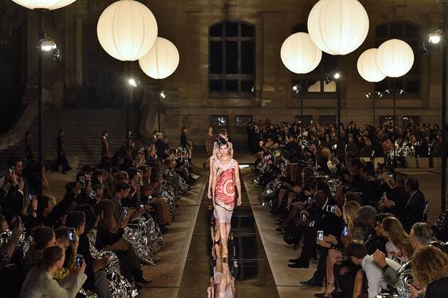 212080 Marineau Starface 2016-10-02 Paris France Paris Fashion week. Pret-a-porter printemps-ete 2017. Defile Givenchy.Paris Fashion week. Ready-to-wear spring-summer 2017 Defile Givenchy. Givenchy, spring-summer 2017 Paris, France Editorial Use Only _sans_perso  Copyright: xMarineaux STAR_212080_090