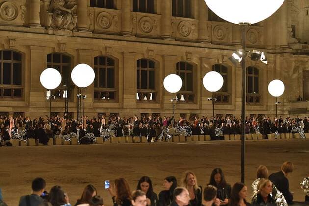 212080 Marineau Starface 2016-10-02 Paris France Paris Fashion week. Pret-a-porter printemps-ete 2017. Defile Givenchy.Paris Fashion week. Ready-to-wear spring-summer 2017 Defile Givenchy. Givenchy, spring-summer 2017 Paris, France Editorial Use Only _sans_perso  Copyright: xMarineaux STAR_212080_093