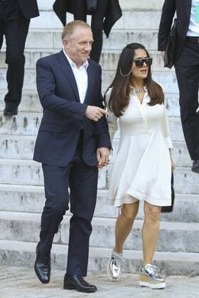 Francois Henri Pinault et Salma Hayek CELEBRITES : Ankunft zur Modenschau von Stella McCartney - Paris - 03 10 2016 GwendolineLeGoff Panoramic 