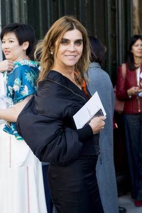 Paris Fashion Week - Prominente vor der Hermes Modenschau Carine Roitfeld CELEBRITES : arrival show Hermes - Paris - 03 10 2016 JBAutissier Panoramic 