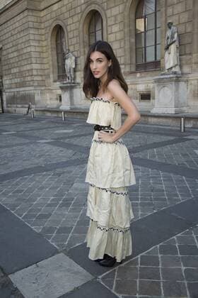Paris Fashion Week - Prominente vor der Sonia Rykiel Modenschau Rainey Qualley CELEBRITES : arrival show Sonia Rykiel - Paris - 03 10 2016 JBAutissier Panoramic 