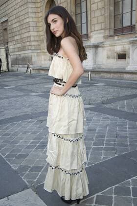 Paris Fashion Week - Prominente vor der Sonia Rykiel Modenschau Rainey Qualley CELEBRITES : arrival show Sonia Rykiel - Paris - 03 10 2016 JBAutissier Panoramic 
