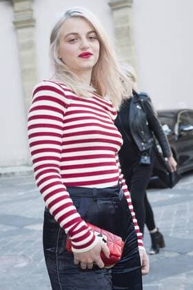 Paris Fashion Week - Prominente vor der Sonia Rykiel Modenschau Lou Roy Lecollinet CELEBRITES : arrival show Sonia Rykiel - Paris - 03 10 2016 JBAutissier Panoramic 