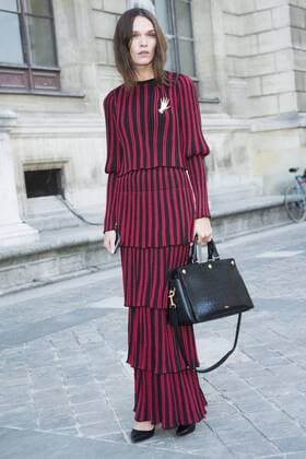 Paris Fashion Week - Prominente vor der Sonia Rykiel Modenschau Anna Brewster CELEBRITES : arrival show Sonia Rykiel - Paris - 03 10 2016 JBAutissier Panoramic 