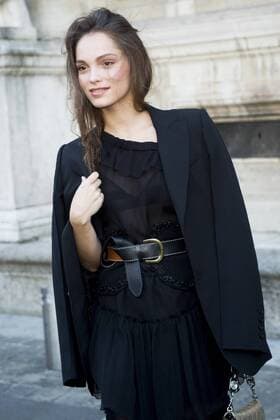 Paris Fashion Week - Prominente vor der Sonia Rykiel Modenschau Lola Le Lann CELEBRITES : arrival show Sonia Rykiel - Paris - 03 10 2016 JBAutissier Panoramic 