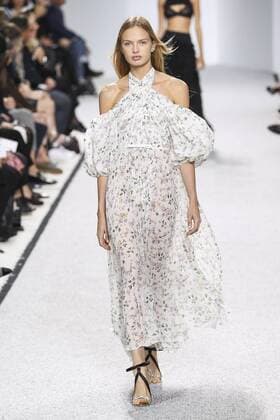 Paris Fashion Week - Giambattista Valli Modenschau 212111 Marineau Starface 2016-10-03 Paris France Paris Fashion Week. défilé PAP Printemps-Eté 2017. Giambattista Valli. Editorial use only  Copyright: xMarineaux STAR_212111_022