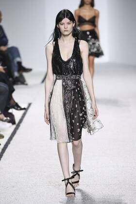 Paris Fashion Week - Giambattista Valli Modenschau 212111 Marineau Starface 2016-10-03 Paris France Paris Fashion Week. défilé PAP Printemps-Eté 2017. Giambattista Valli. Editorial use only  Copyright: xMarineaux STAR_212111_028