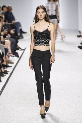 Paris Fashion Week - Giambattista Valli Modenschau 212111 Marineau Starface 2016-10-03 Paris France Paris Fashion Week. défilé PAP Printemps-Eté 2017. Giambattista Valli. Editorial use only  Copyright: xMarineaux STAR_212111_031