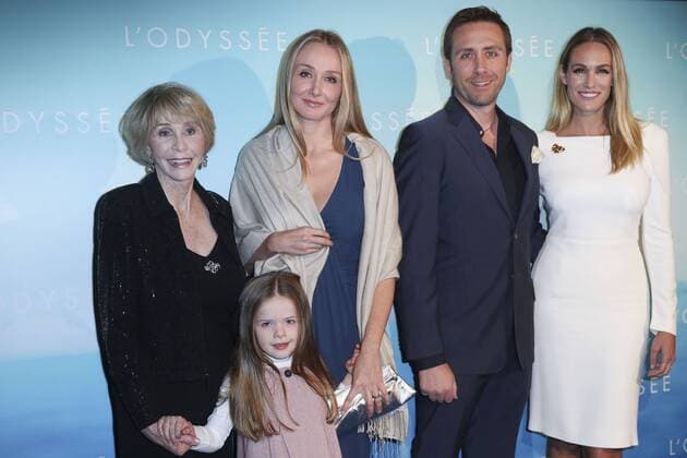 Premiere von l Odyssee in Paris - Francine Cousteau Alexandra Cousteau Philippe Cousteau and wife Ashlan Gorse avec leur fille CELEBRITIES : Premiere l Odyssee - Paris - 03 10 2016 GwendolineLeGoff Panoramic 
