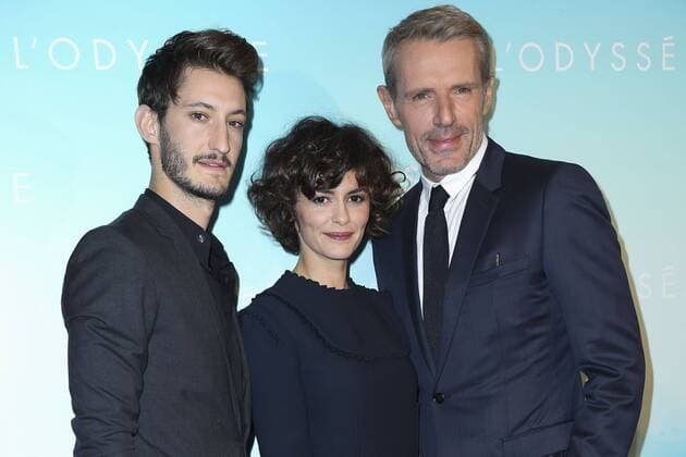 Premiere von l Odyssee in Paris - Pierre Niney Audrey Tautou and Lambert Wilson CELEBRITIES : Premiere l Odyssee - Paris - 03 10 2016 GwendolineLeGoff Panoramic 