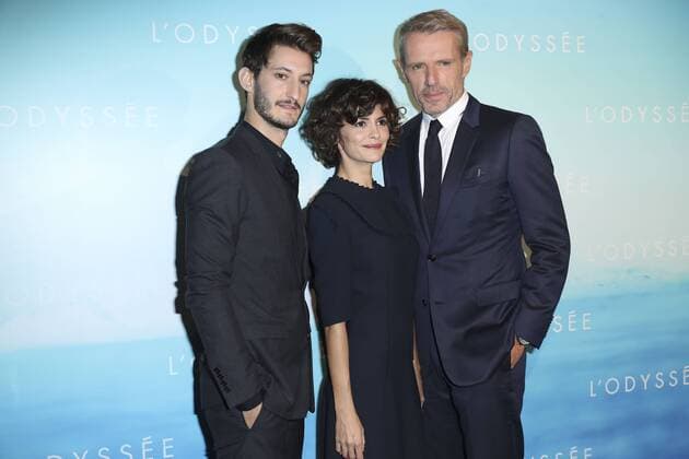 Premiere von l Odyssee in Paris - Pierre Niney Audrey Tautou and Lambert Wilson CELEBRITIES : Premiere l Odyssee - Paris - 03 10 2016 GwendolineLeGoff Panoramic 