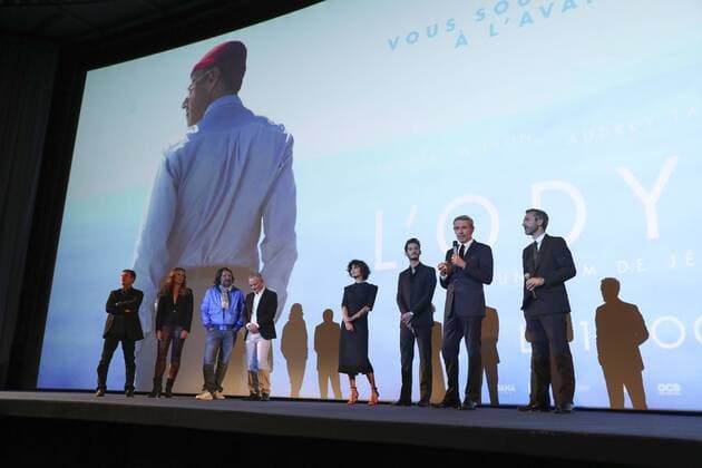 Premiere von l Odyssee in Paris - Audrey Tautou Pierre Niney Lambert Wilson and Jerome Salle CELEBRITIES : Premiere l Odyssee - Paris - 03 10 2016 GwendolineLeGoff Panoramic 