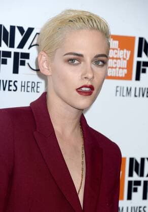 Kristen Stewart arrives on the red carpet at the Certain Women premiere for the 54th New York Film Festival at Alice Tully Hall, Lincoln Center on October 3, 2016 in New York City.  NYP20161003102 DENNISxVANxTINE