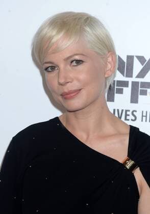 Michelle Williams arrives on the red carpet at the Certain Women premiere for the 54th New York Film Festival at Alice Tully Hall, Lincoln Center on October 3, 2016 in New York City.  NYP20161003111 DENNISxVANxTINE