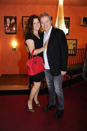 Günther Sigl mit Ehefrau Premiere Glücklich die Glücklichen Komödie im Bayerischen Hof Theater München 03. Oktober 2016