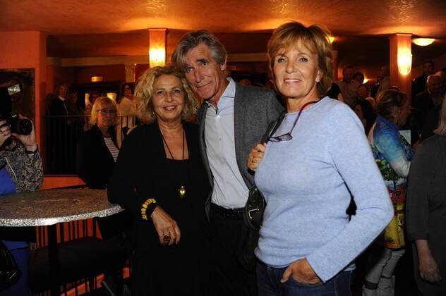 Michaela May mit Ehemann Bernd Schadewald und Ulrike Kriener Premiere Glücklich die Glücklichen Komödie im Bayerischen Hof Theater München 03. Oktober 2016