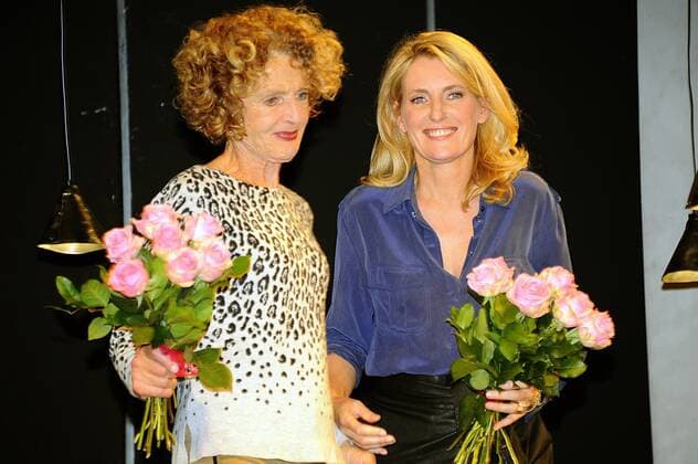 Maria Furtwängler mit Mutter Kathrin Ackermann Premiere Glücklich die Glücklichen Komödie im Bayerischen Hof Theater München 03. Oktober 2016