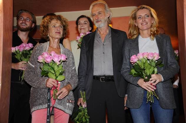 Kathrin Ackermann, Siemen Rühaak und Maria Furtwängler Premiere Glücklich die Glücklichen Komödie im Bayerischen Hof Theater München 03. Oktober 2016