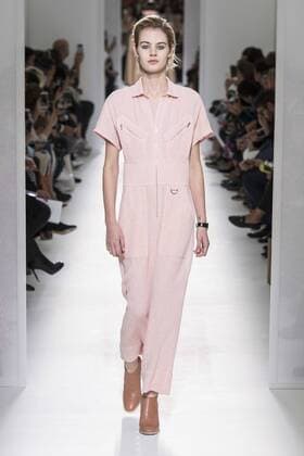 Paris Fashion Week - Hermes Modenschau 212128 Marineau Starface Paris France Paris Fashion Week. Défilé PAP Printemps-Eté 2017. HERMES. Editorial use only  Copyright: xMarineaux STAR_212128_009