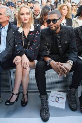 Bilder des Tages 212137 Serge Arnal Starface 2016-10-04 Paris France Paris Fashion Week. Défilé PAP Printemps-Eté 2017. Chanel. Peolple Raymond IV, Usher Terry ( Usher ); Depp-Paradis, Lily Rose  Copyright: xSergexArnalx xStarfacex STAR_212137_027