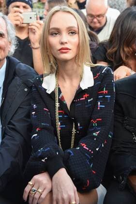 212137 Serge Arnal Starface 2016-10-04 Paris France Paris Fashion Week. Défilé PAP Printemps-Eté 2017. Chanel. Peolple Depp-Paradis, Lily Rose  Copyright: xSergexArnalx xStarfacex STAR_212137_029