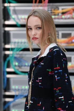 212137 Serge Arnal Starface 2016-10-04 Paris France Paris Fashion Week. Défilé PAP Printemps-Eté 2017. Chanel. Peolple Depp-Paradis, Lily Rose  Copyright: xSergexArnalx xStarfacex STAR_212137_058