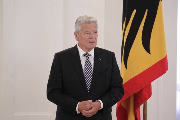 Berlin, Schloss Bellevue, Ansprache bei der Verleihung des Verdienstordens der Bundesrepublik Deutschland zum Tag der Deutschen Einheit, Foto: Bundespräsident Joachim Gauck