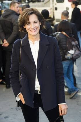 Ines de la Fressange CELEBRITIES : arrivals Chanel - Paris - 04 10 2016 JBAutissier Panoramic 