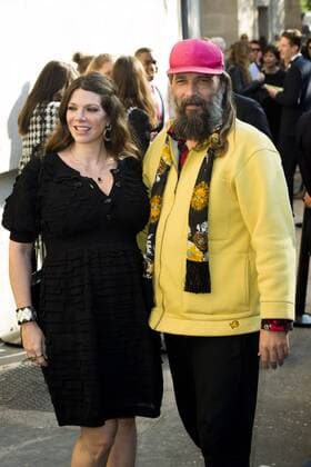 Amandine de la Richardiere and Sebastien Tellier CELEBRITIES : arrivals Chanel - Paris - 04 10 2016 JBAutissier Panoramic 