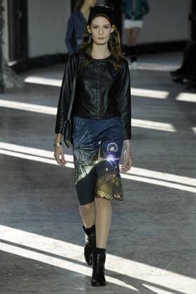 Paris Fashion Week - Agnes B. 212149 Marineau Starface 2016-10-04 Paris France Paris Fashion week. Pret-a-porter printemps-ete 2017. Defile Agnes B. Paris Fashion week. Ready-to-wear spring-summer 2017 Defile Agnes B. Agnès b., spring-summer 2017 Paris, France Editorial Use Only _sans_perso  Copyright: xMarineaux STAR_212149_007