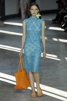 Paris Fashion Week - Agnes B. 212149 Marineau Starface 2016-10-04 Paris France Paris Fashion week. Pret-a-porter printemps-ete 2017. Defile Agnes B. Paris Fashion week. Ready-to-wear spring-summer 2017 Defile Agnes B. Agnès b., spring-summer 2017 Paris, France Editorial Use Only _sans_perso  Copyright: xMarineaux STAR_212149_031