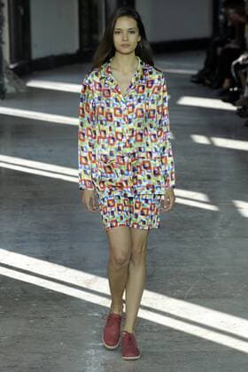 Paris Fashion Week - Agnes B. 212149 Marineau Starface 2016-10-04 Paris France Paris Fashion week. Pret-a-porter printemps-ete 2017. Defile Agnes B. Paris Fashion week. Ready-to-wear spring-summer 2017 Defile Agnes B. Agnès b., spring-summer 2017 Paris, France Editorial Use Only _sans_perso  Copyright: xMarineaux STAR_212149_034
