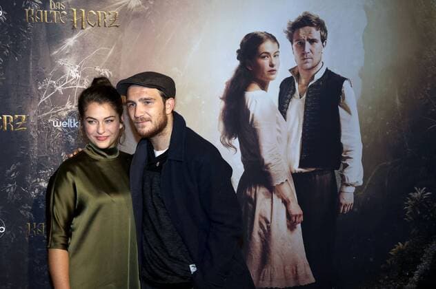 Themen der Woche Henriette Confurius und Frederick Lau bei der Premiere des Kinofilms Das kalte Herz im Kino International. Berlin, 04.10.2016 Foto:xA.xBuggex xFuturexImage