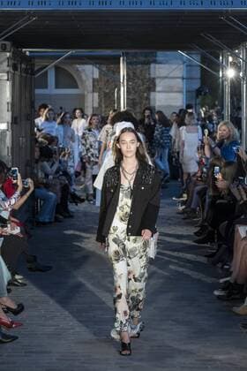 212170 Marineau Starface 2016-10-04 Paris France Paris Fashion Week. Défilé PAP Printemps-Eté 2017. Paul & Joe. Editorial use only _sans_perso  Copyright: xMarineaux STAR_212170_054